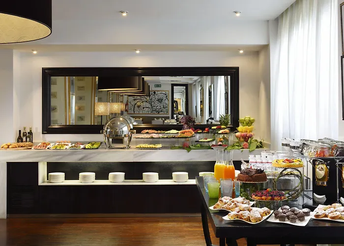 Pulitzer Hotel 4*