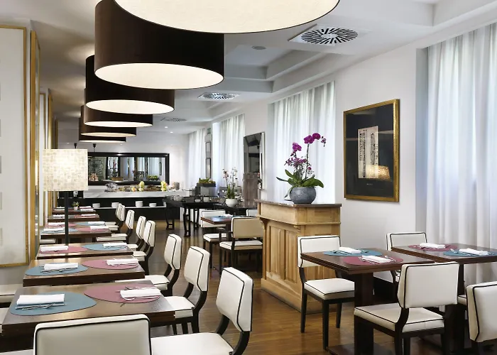 Pulitzer Hotel 4*
